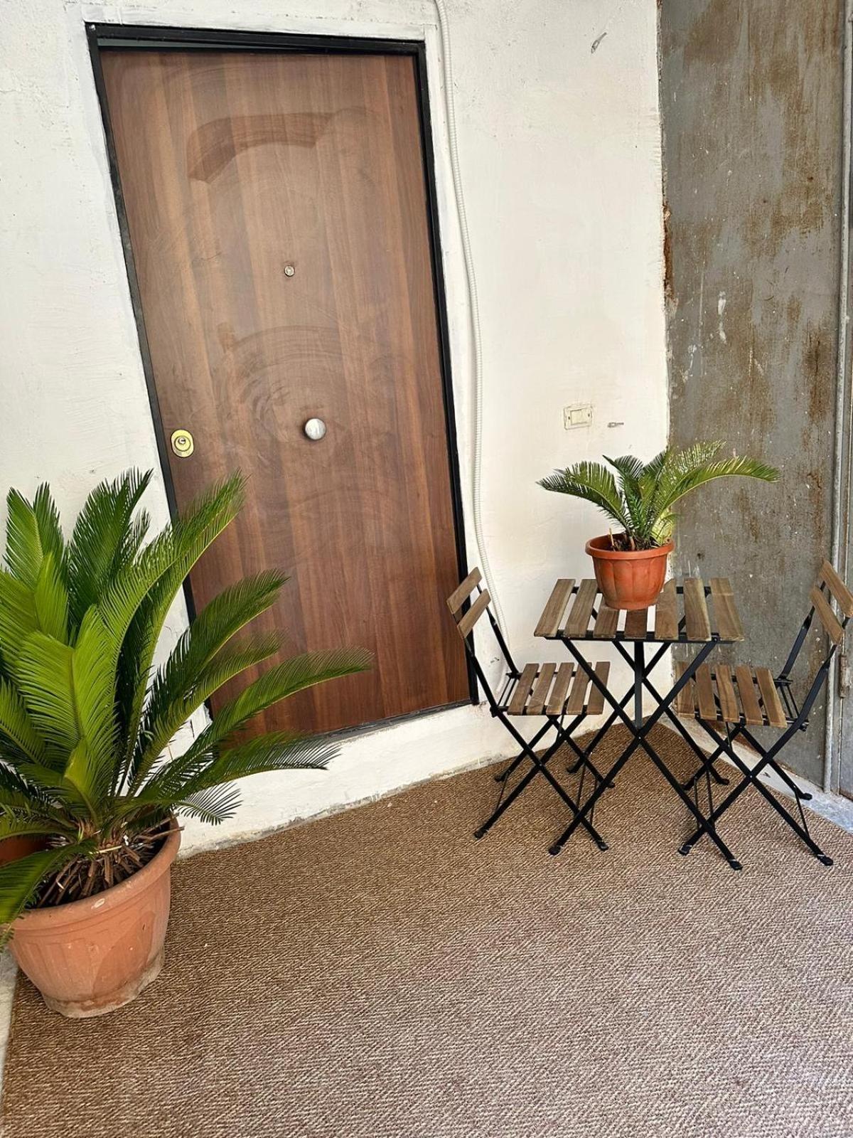 Hv Suites Decumanus Νάπολη Εξωτερικό φωτογραφία
